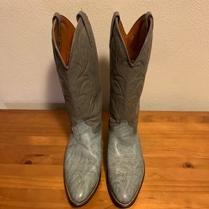 Vintage Men’s Acme Gray Leather Western Boots. Size 8.5 Extra Wide.